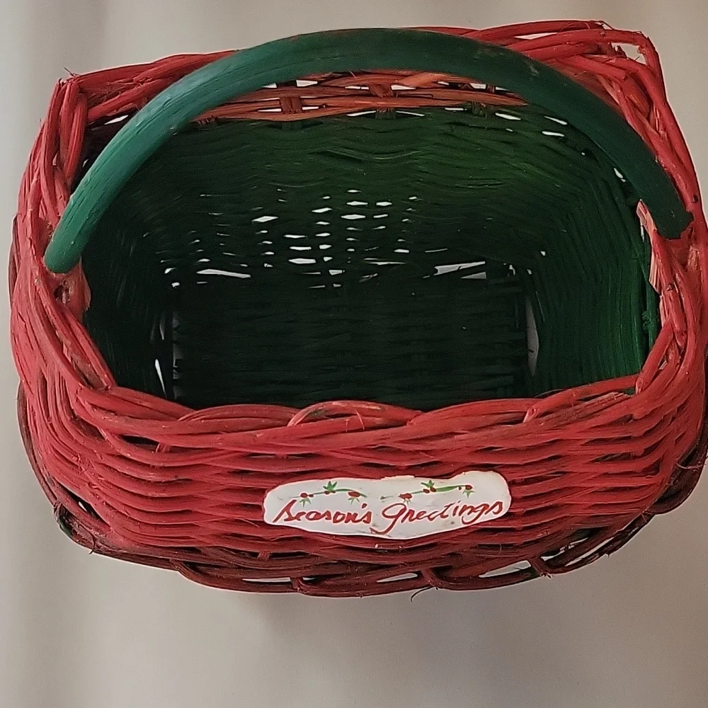 Seasons Greetings Basket